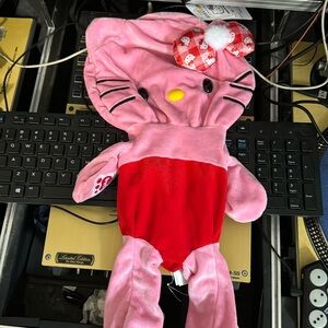 Hello Kitty NWT BUILD A BEAR HELLO KITTY Holly Jolly Christmas unstuffed